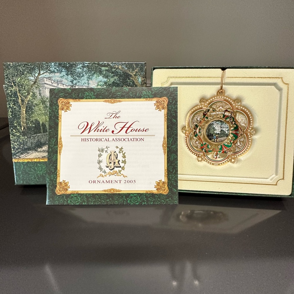 2005 White House Christmas Ornament